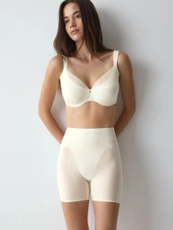 BMU ILLUSION CURVE
