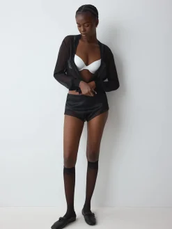 BODY MAKE-UP