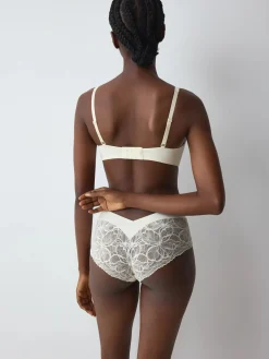 BODY MAKE-UP ILLUSION LACE
