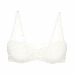 BODY MAKE-UP ILLUSION LACE