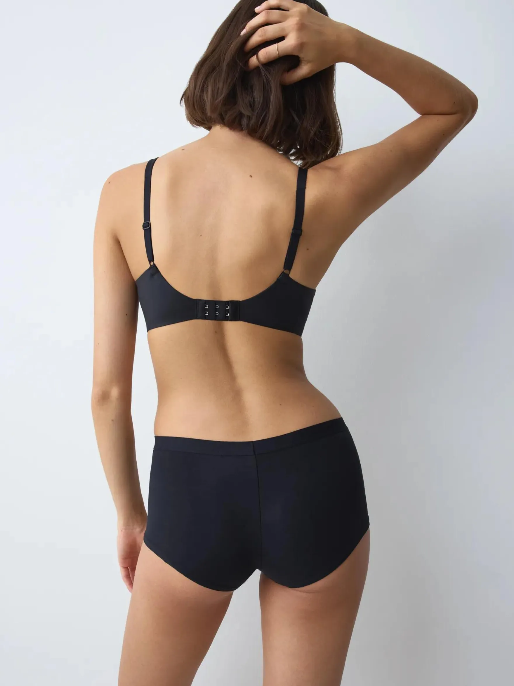 BODY MAKE-UP SOFT TOUCH