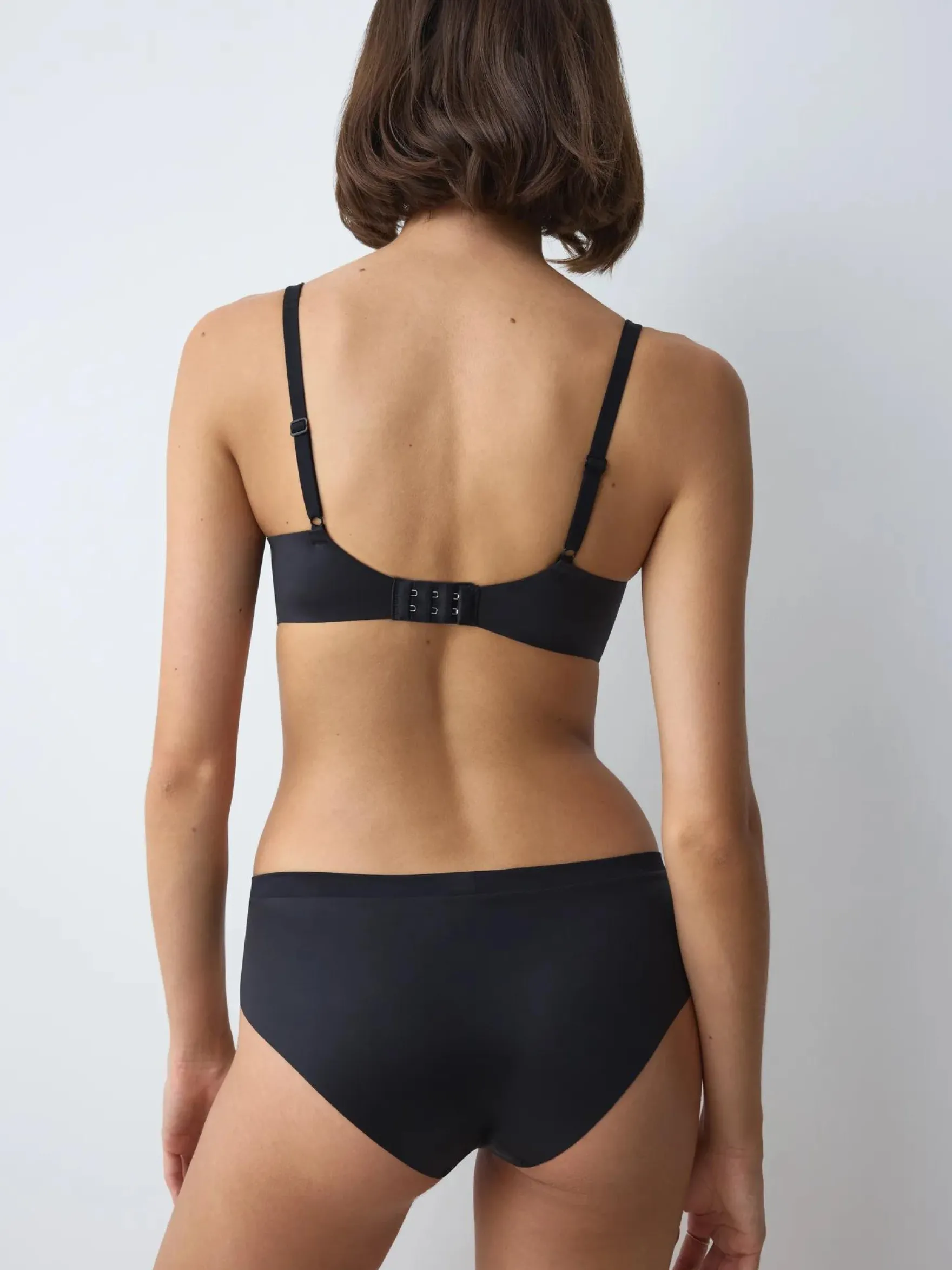 BODY MAKE-UP SOFT TOUCH