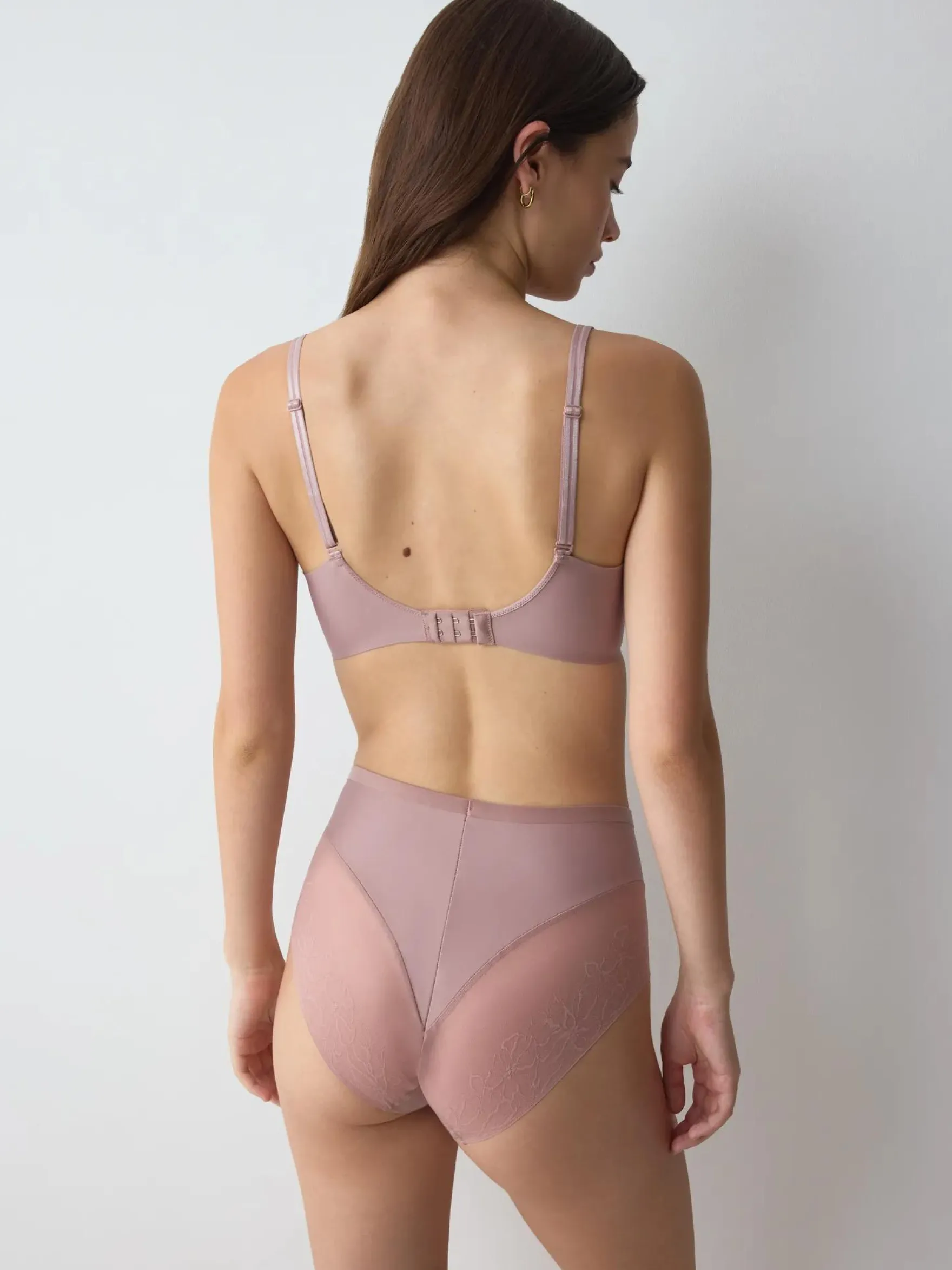 COMFORT CONTOUR