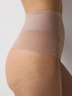 COMFORT CONTOUR