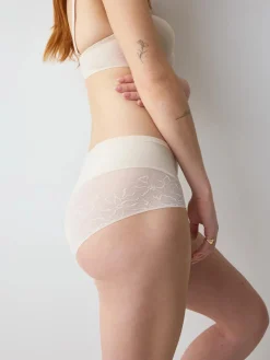 COMFORT CONTOUR