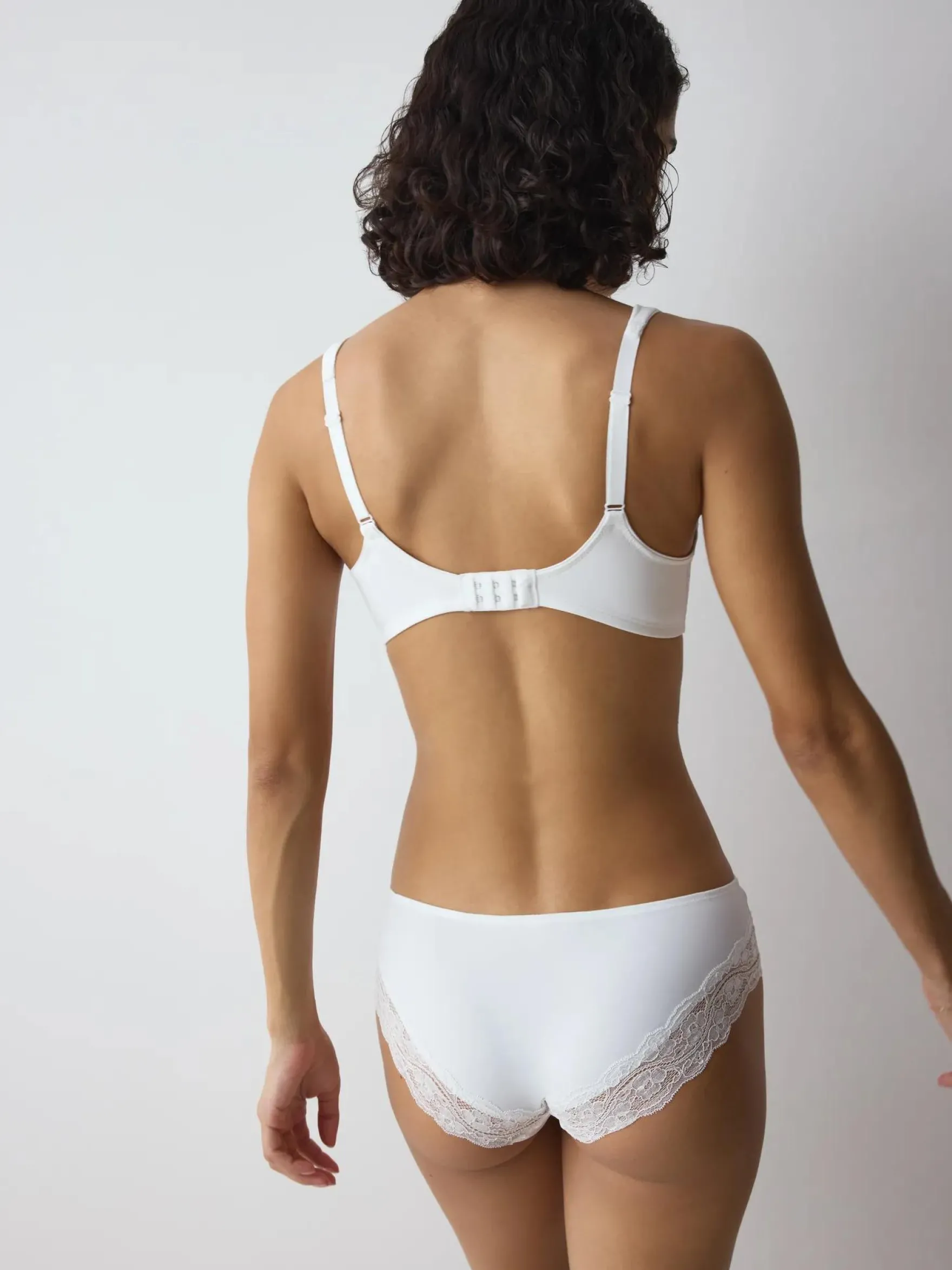 MODERN LACE+COTTON