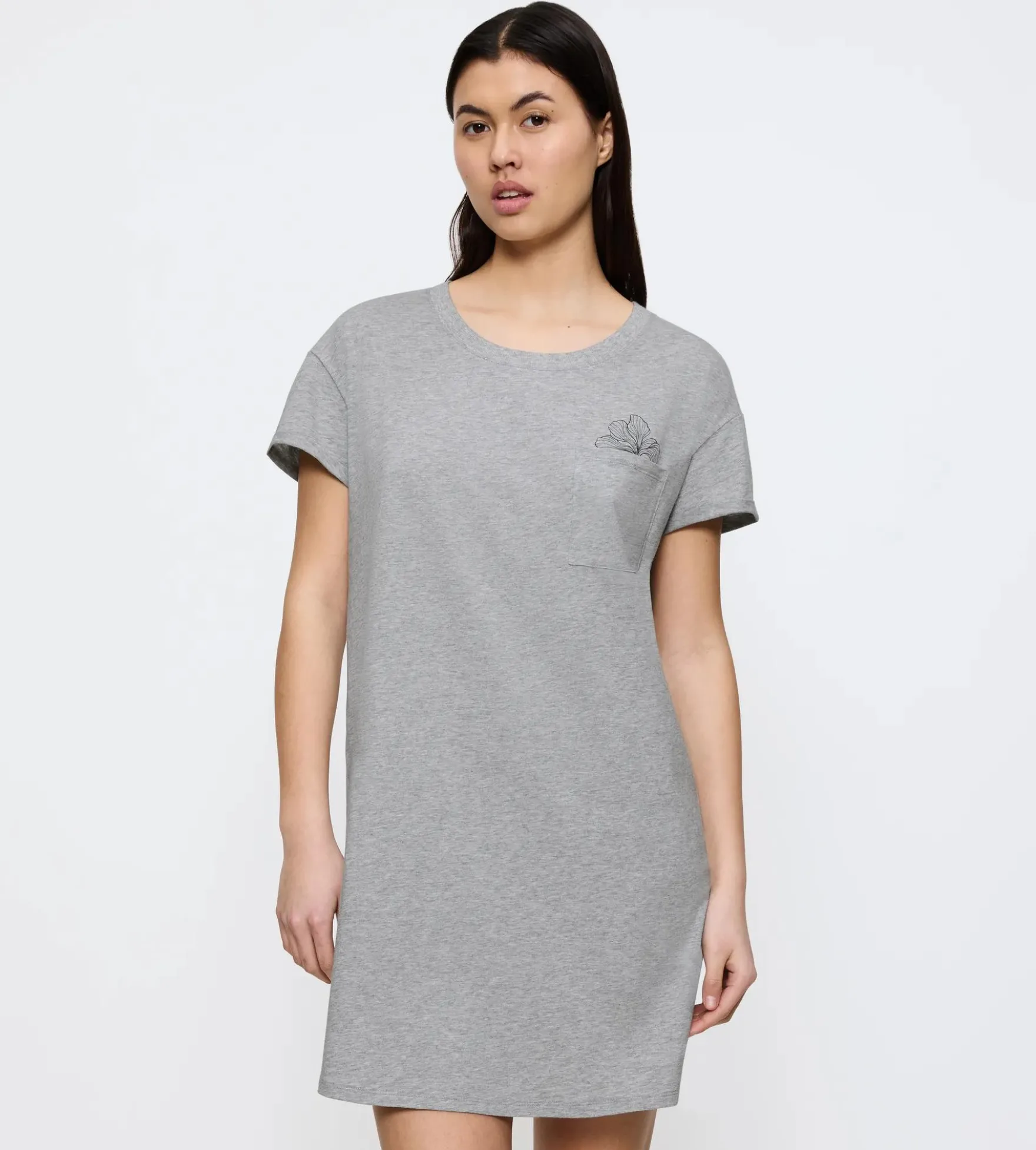 NIGHTDRESSES
