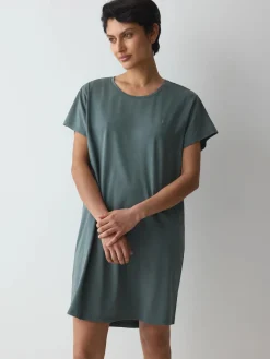 NIGHTDRESSES