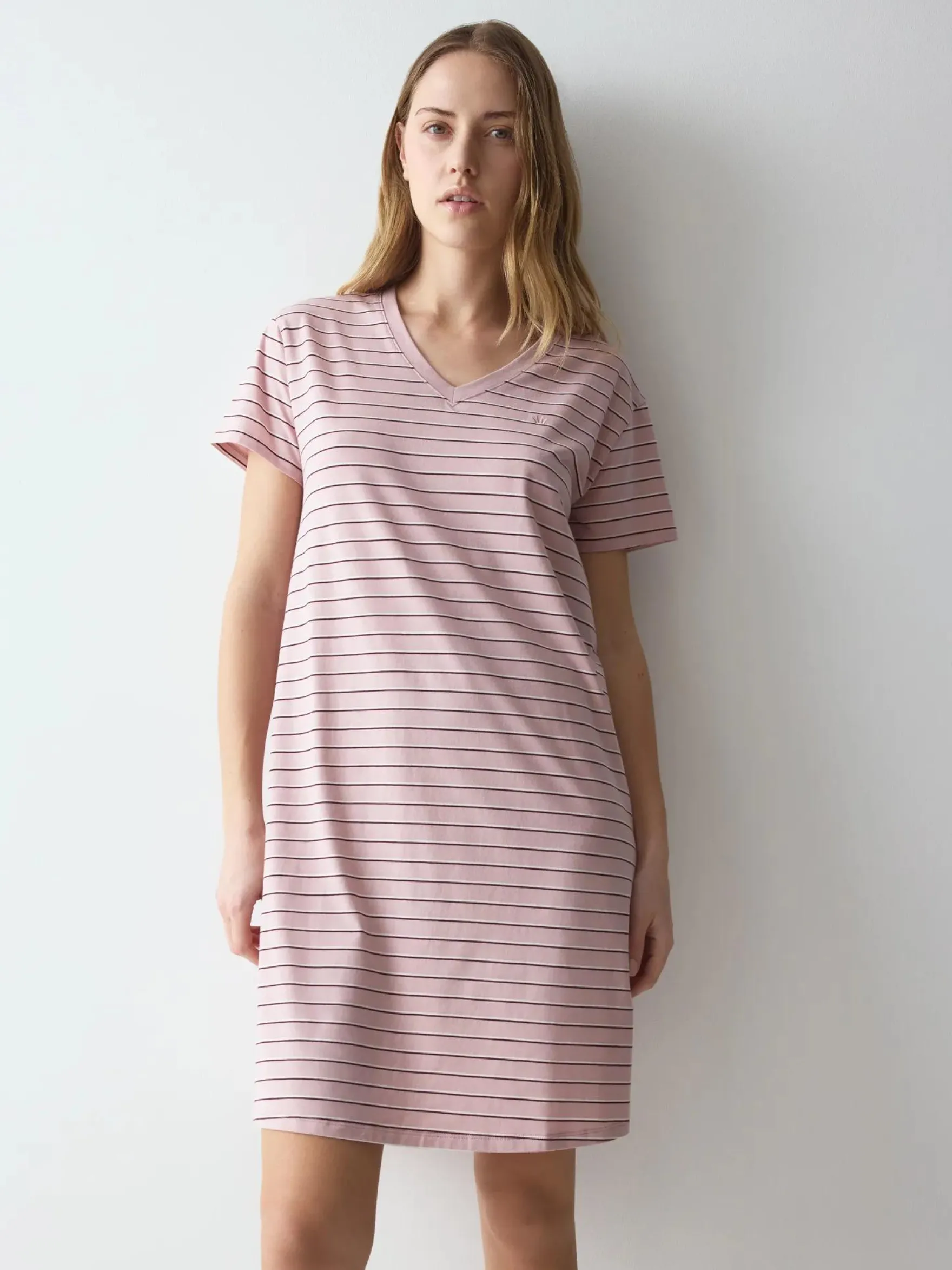 NIGHTDRESSES