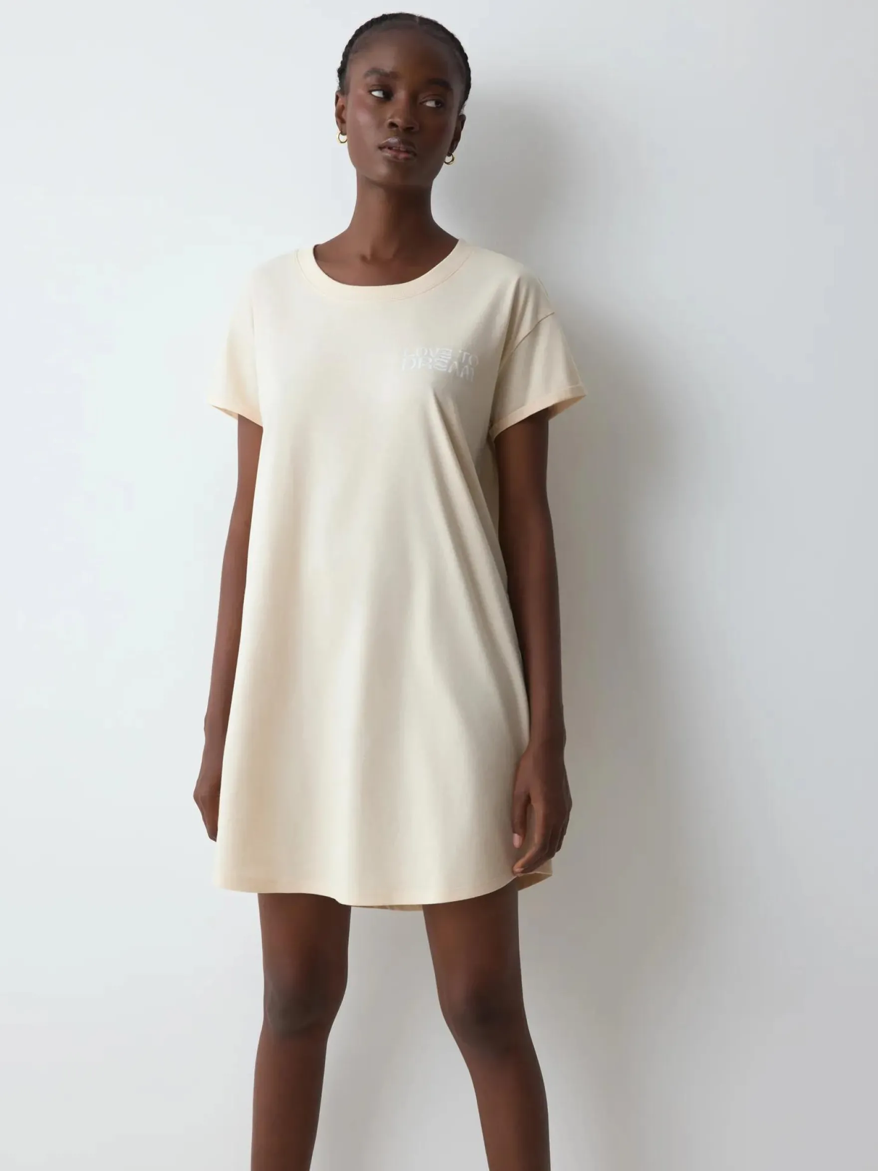 NIGHTDRESSES