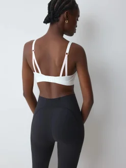 TRIACTION FREE MOTION