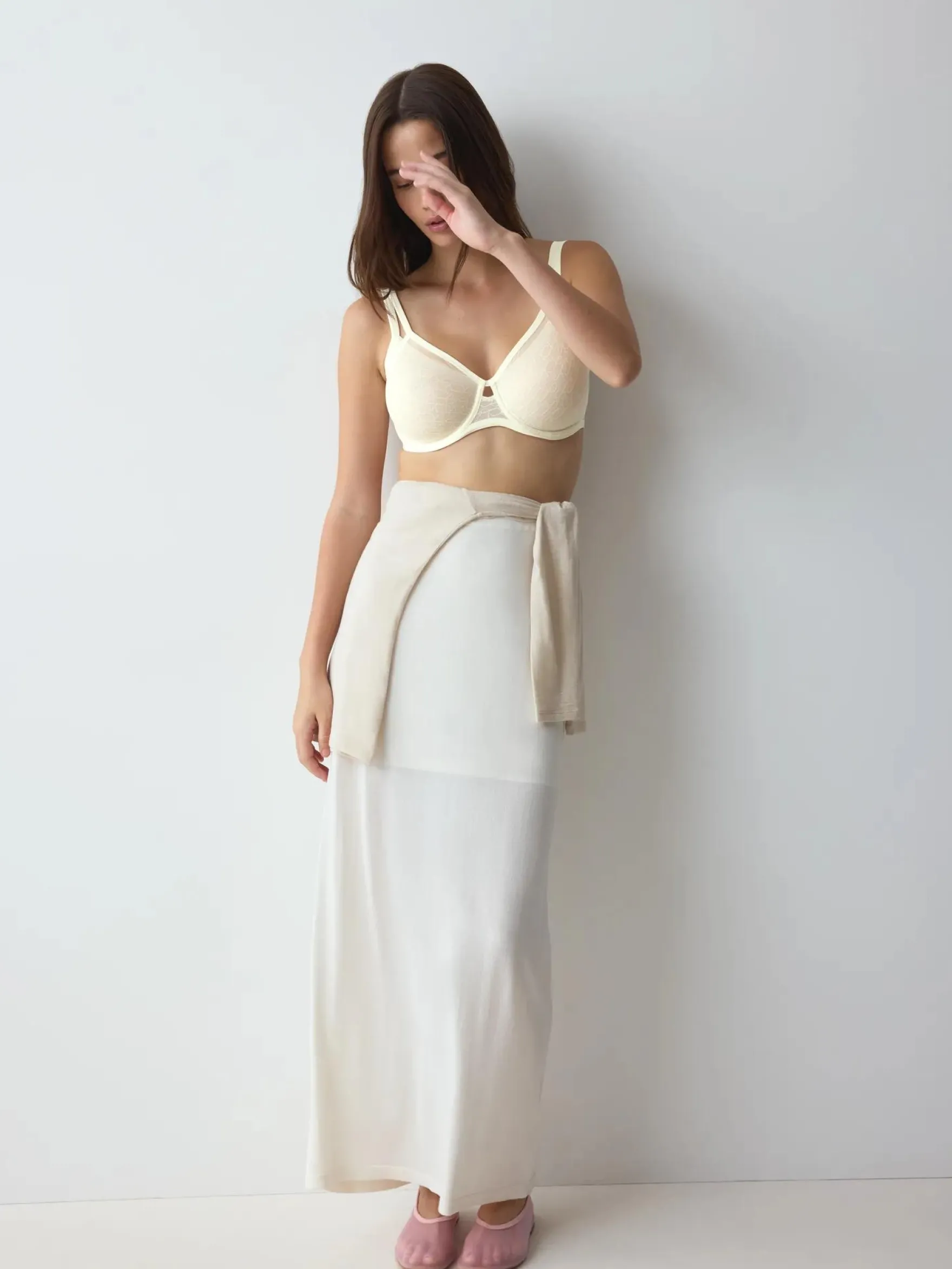 TRIUMPH SIGNATURE SHEER