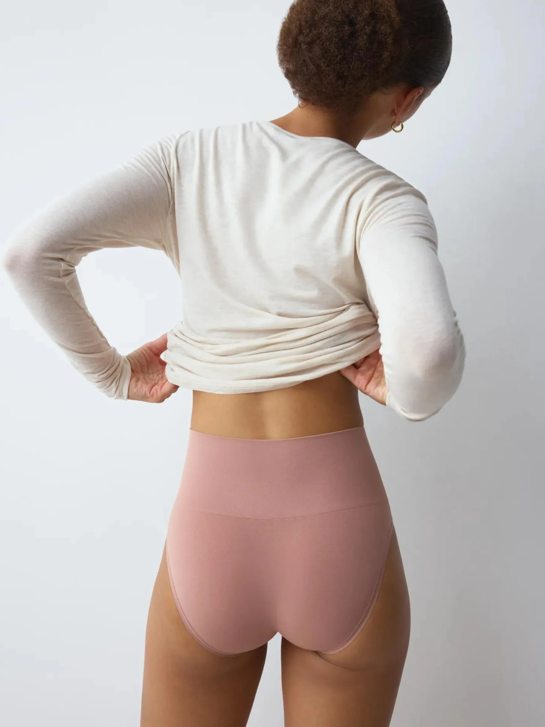 TRIUMPH SOFT SCULPT
